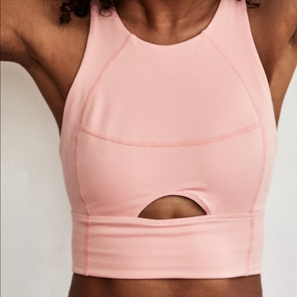 NWOT Free People Movement Hold My Phone Crop